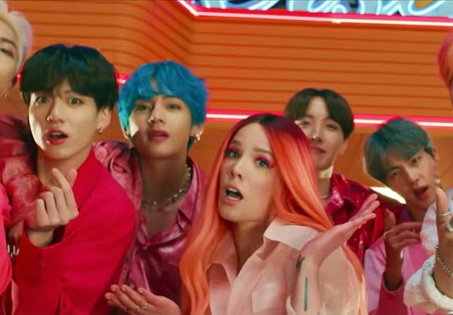 BTS - Boy With Luv